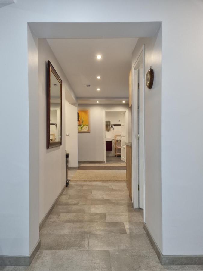 Villa Flora Superior Apartment Кабри Экстерьер фото