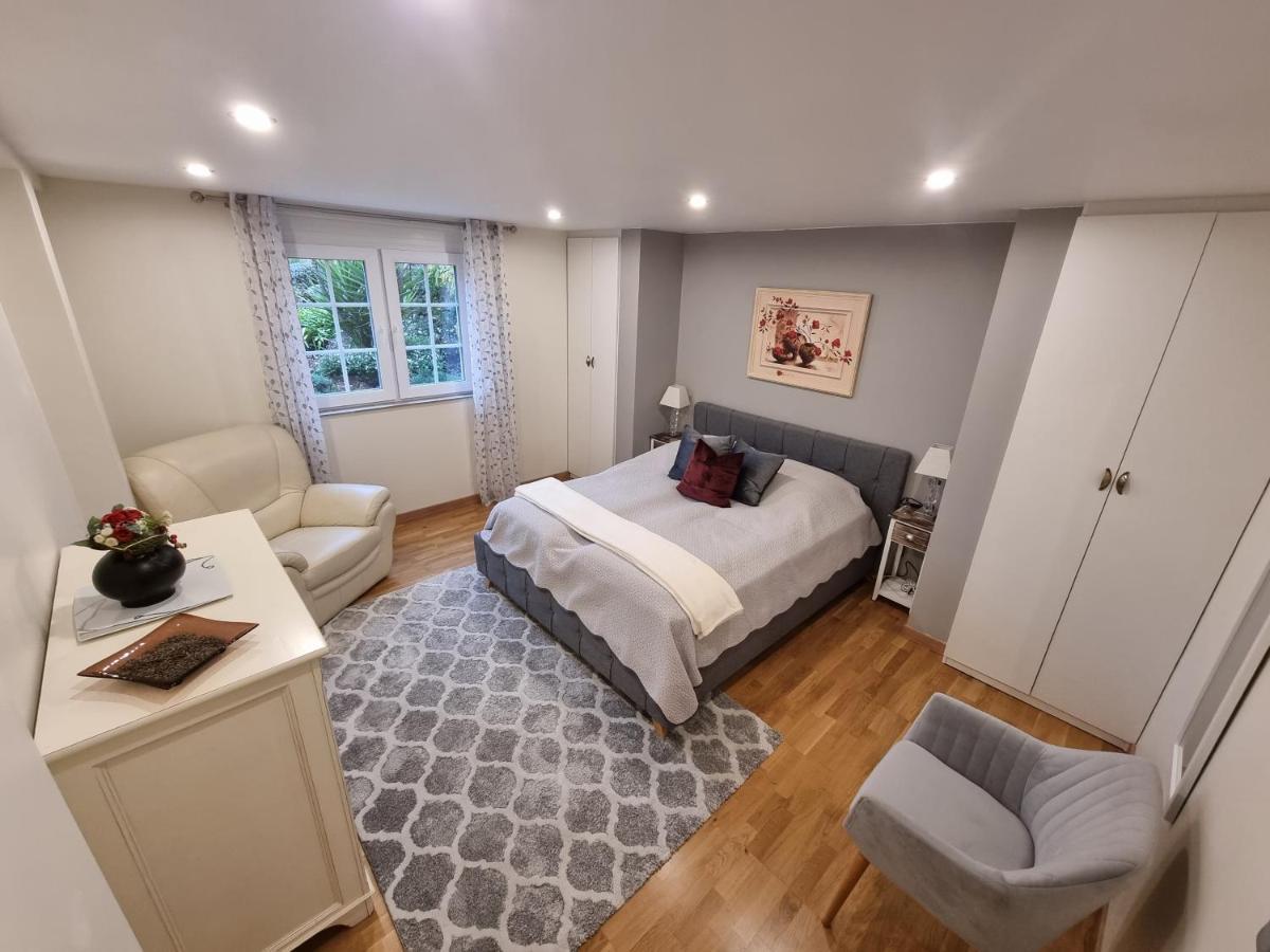 Villa Flora Superior Apartment Кабри Экстерьер фото